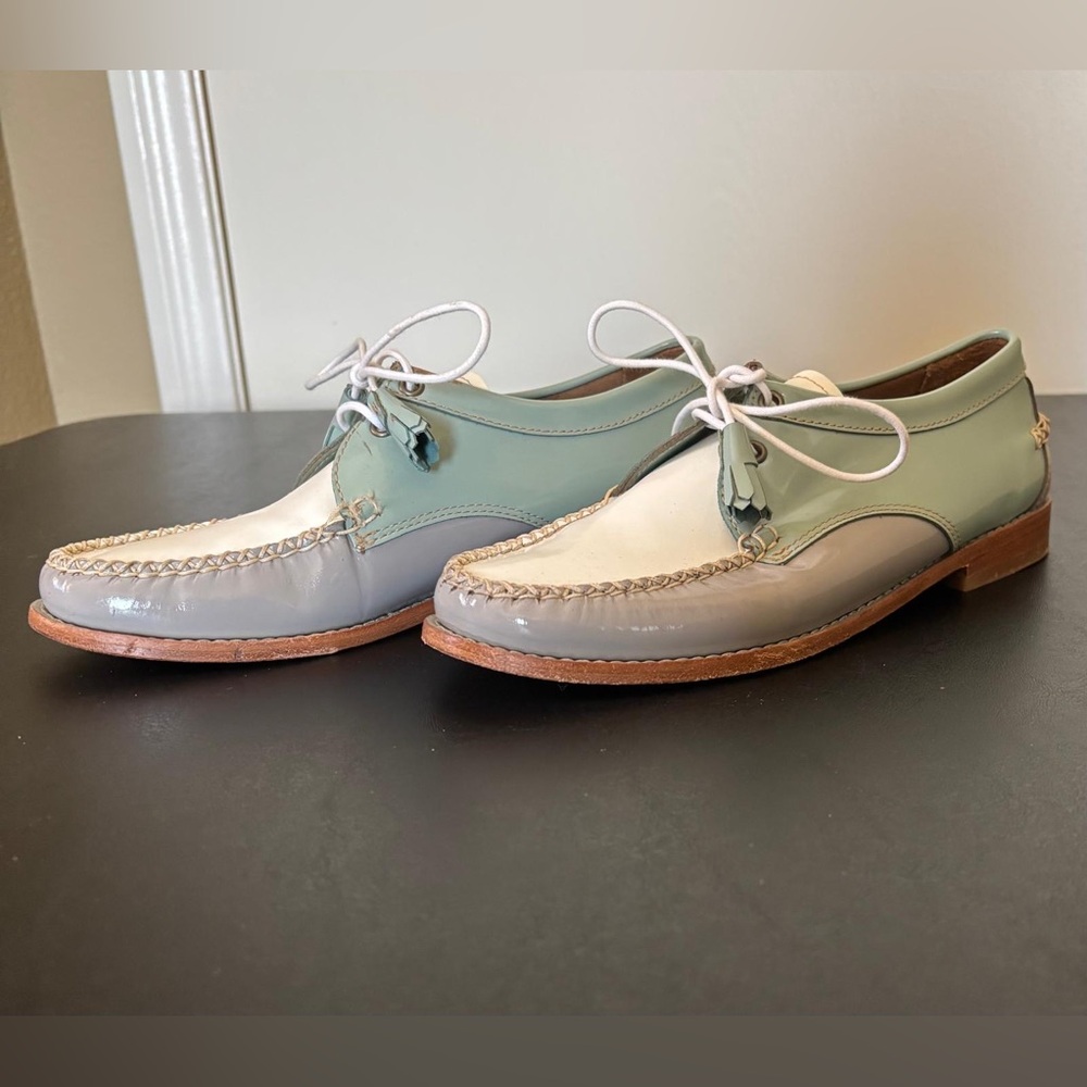 Stylish Women’s Leather Shoes - Gray, Green, and Cream size 7